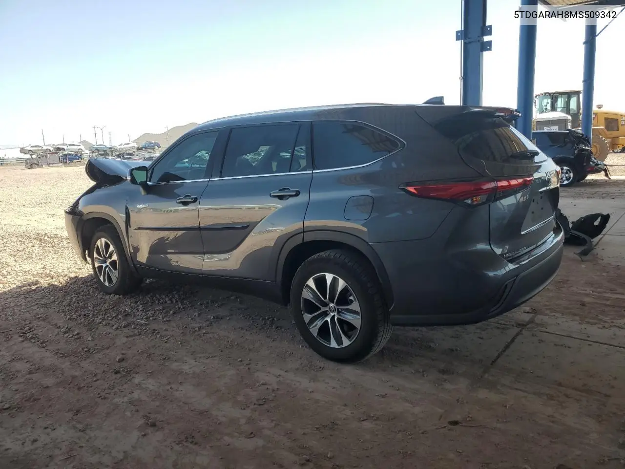 2021 Toyota Highlander Hybrid Xle VIN: 5TDGARAH8MS509342 Lot: 57177135