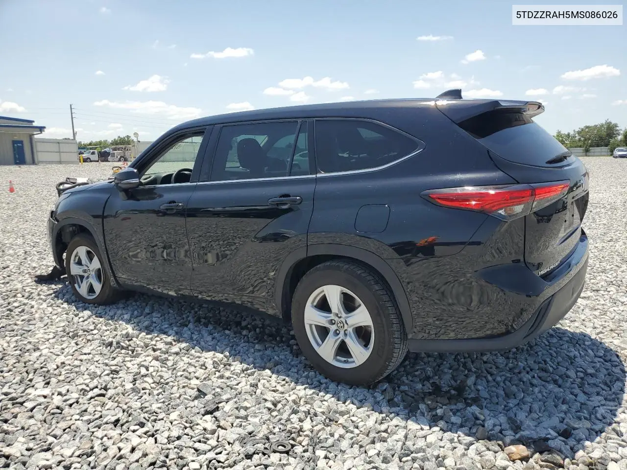 2021 Toyota Highlander L VIN: 5TDZZRAH5MS086026 Lot: 57202535