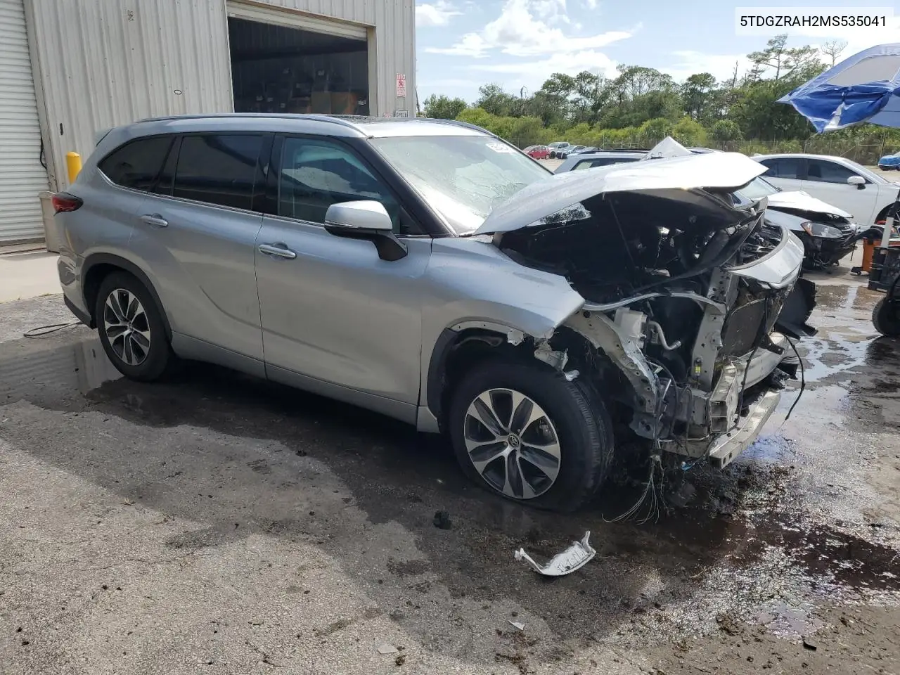 2021 Toyota Highlander Xle VIN: 5TDGZRAH2MS535041 Lot: 59042245