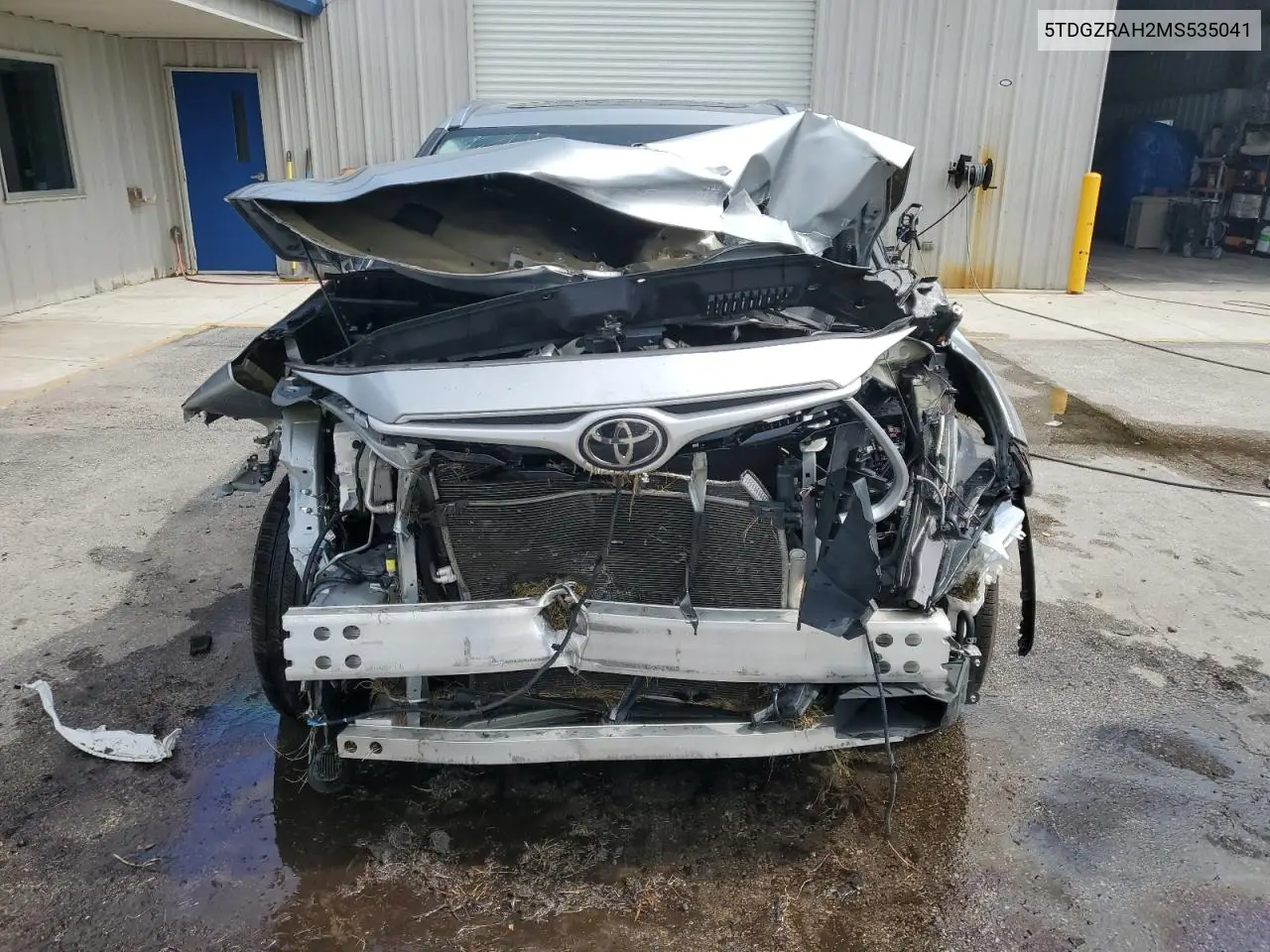 2021 Toyota Highlander Xle VIN: 5TDGZRAH2MS535041 Lot: 59042245