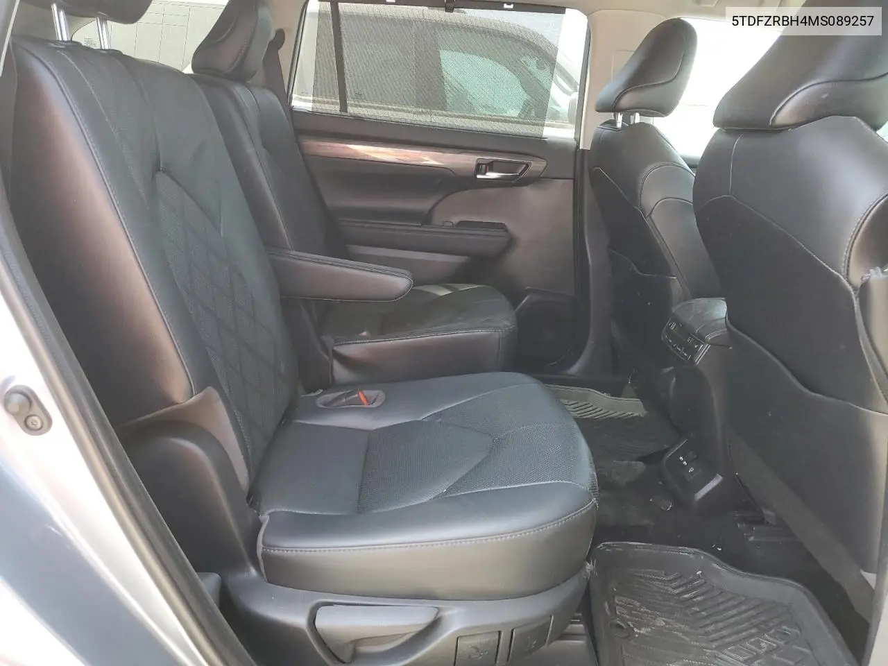 2021 Toyota Highlander Platinum VIN: 5TDFZRBH4MS089257 Lot: 59234275
