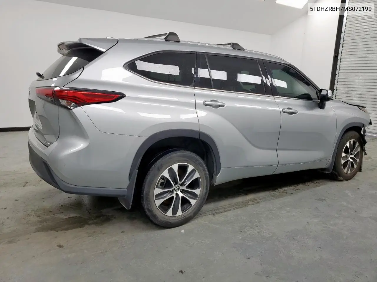 2021 Toyota Highlander Xle VIN: 5TDHZRBH7MS072199 Lot: 60086395