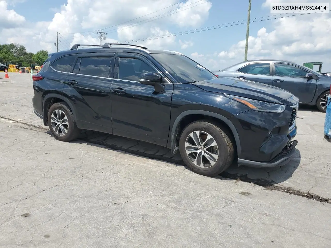 2021 Toyota Highlander Xle VIN: 5TDGZRAH4MS524414 Lot: 61860485