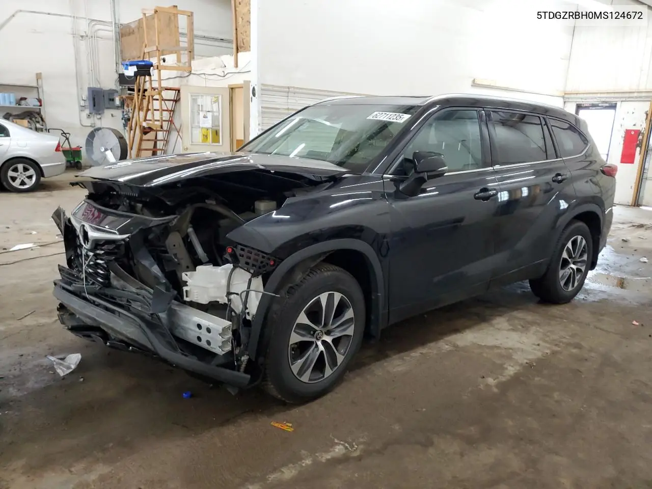 2021 Toyota Highlander Xle VIN: 5TDGZRBH0MS124672 Lot: 62711235