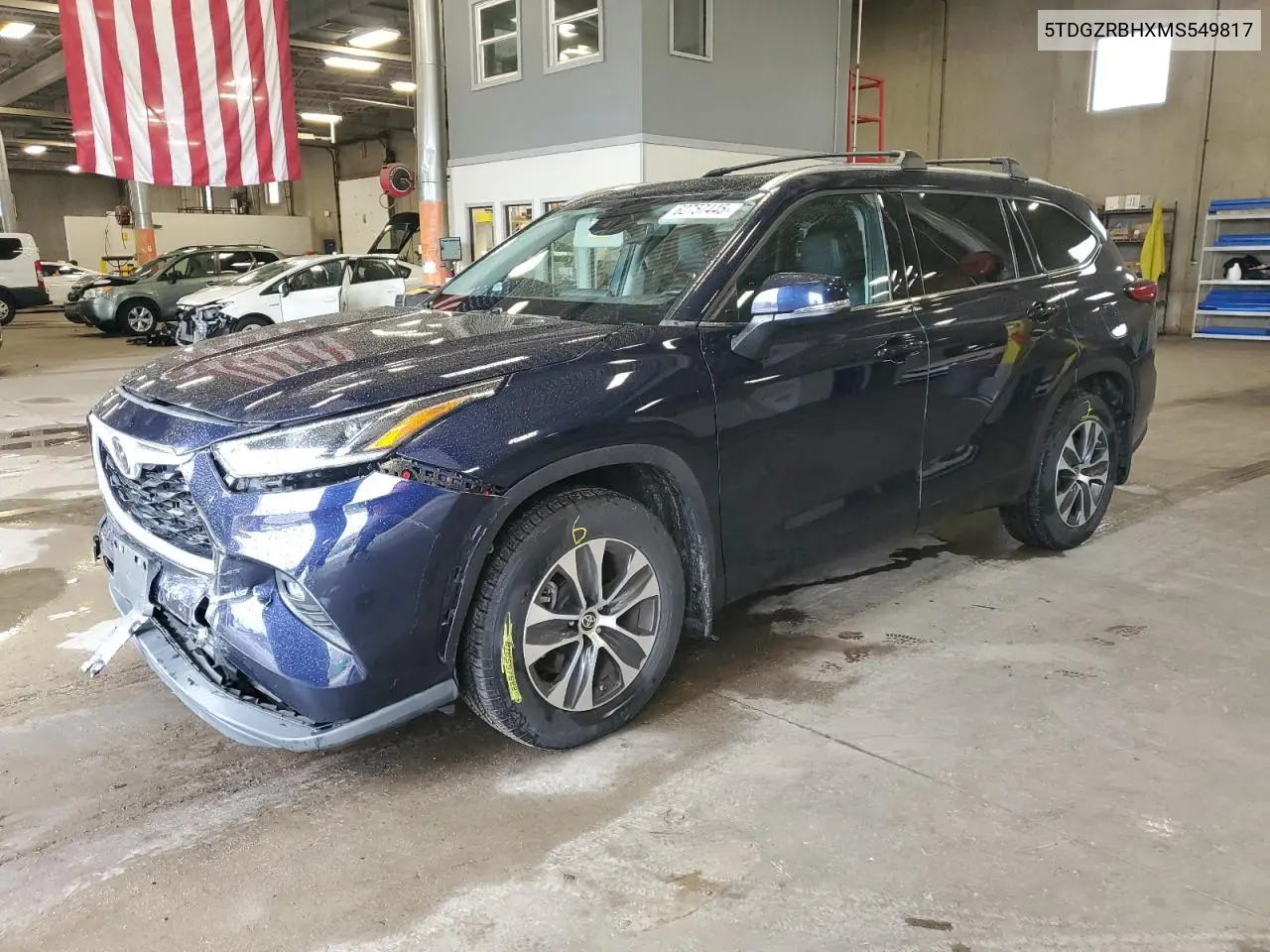 2021 Toyota Highlander Xle VIN: 5TDGZRBHXMS549817 Lot: 62757445
