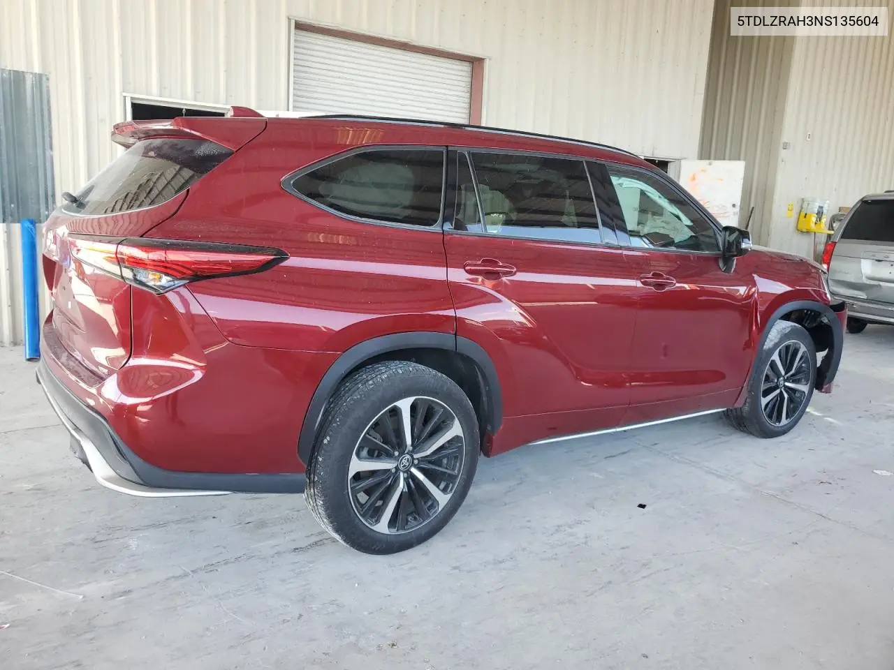 2022 Toyota Highlander Xse VIN: 5TDLZRAH3NS135604 Lot: 52286615