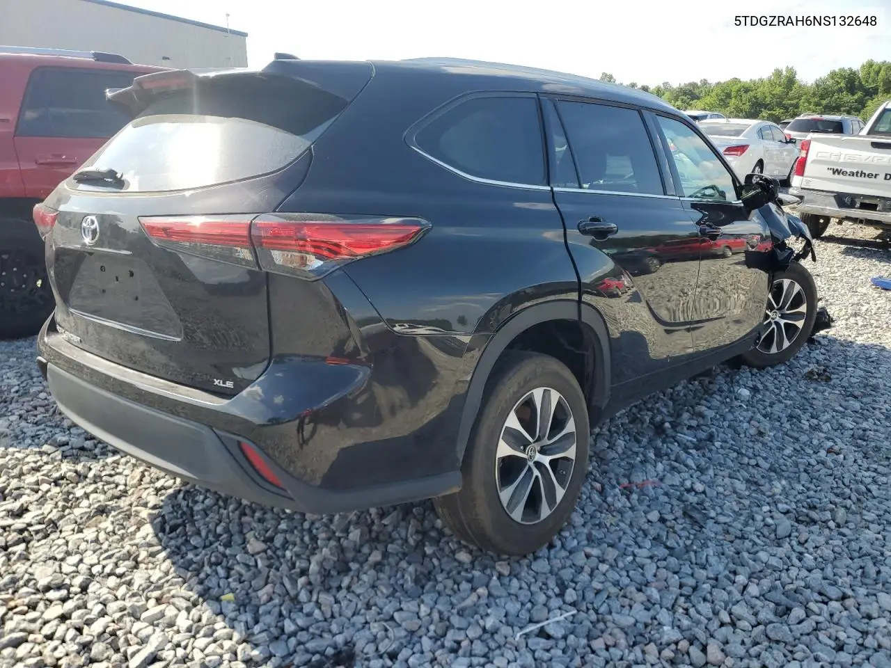 5tdgzrah6ns132648 5TDGZRAH6NS132648 2022 Toyota Highlander Xle