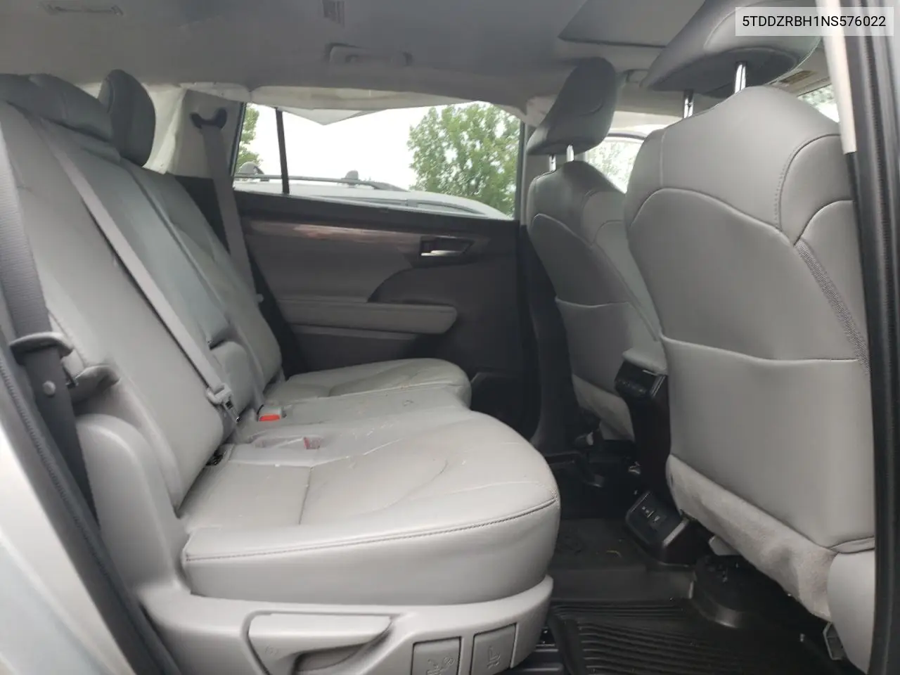 2022 Toyota Highlander Limited VIN: 5TDDZRBH1NS576022 Lot: 62467385