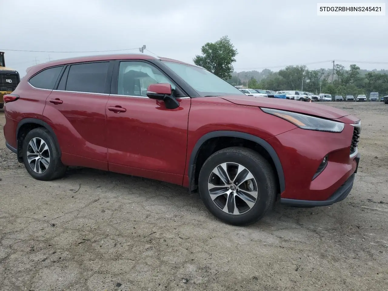2022 Toyota Highlander Xle VIN: 5TDGZRBH8NS245421 Lot: 62498355