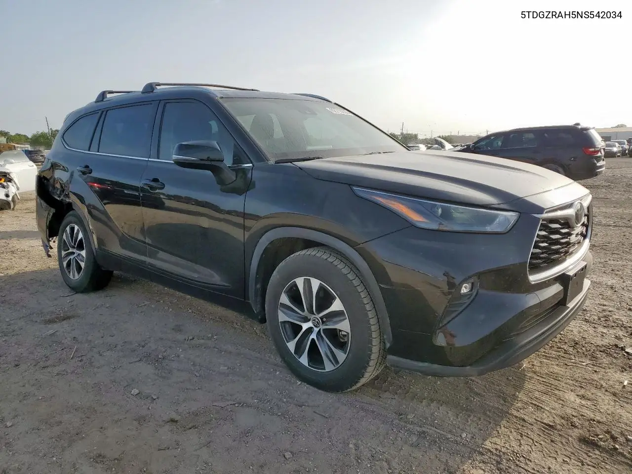 2022 Toyota Highlander Xle VIN: 5TDGZRAH5NS542034 Lot: 62713205