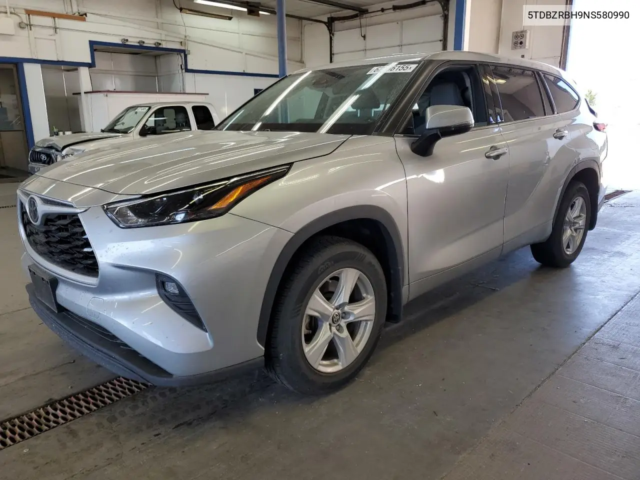 2022 Toyota Highlander L VIN: 5TDBZRBH9NS580990 Lot: 62736155