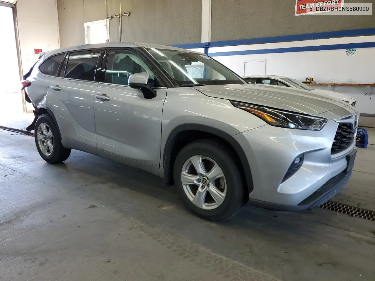 2022 Toyota Highlander L VIN: 5TDBZRBH9NS580990 Lot: 62736155