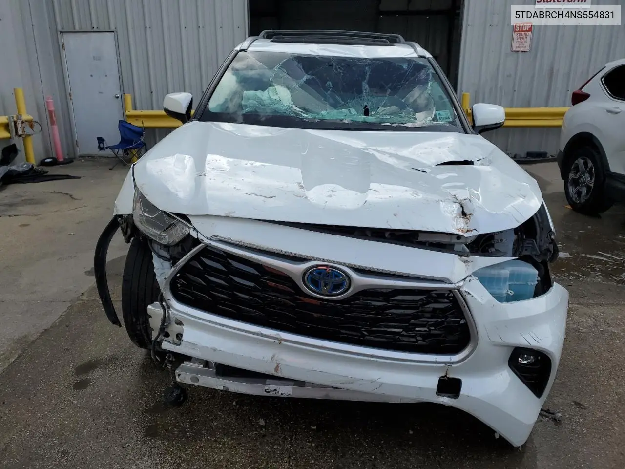 2022 Toyota Highlander Hybrid Xle VIN: 5TDABRCH4NS554831 Lot: 63219455