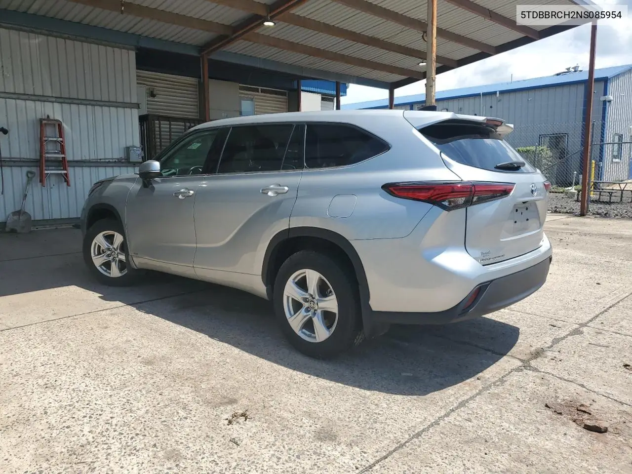 2022 Toyota Highlander Hybrid Le VIN: 5TDBBRCH2NS085954 Lot: 63255605