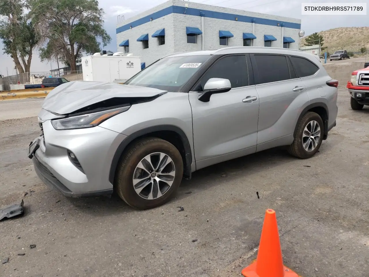 2024 Toyota Highlander Le VIN: 5TDKDRBH9RS571789 Lot: 61869535