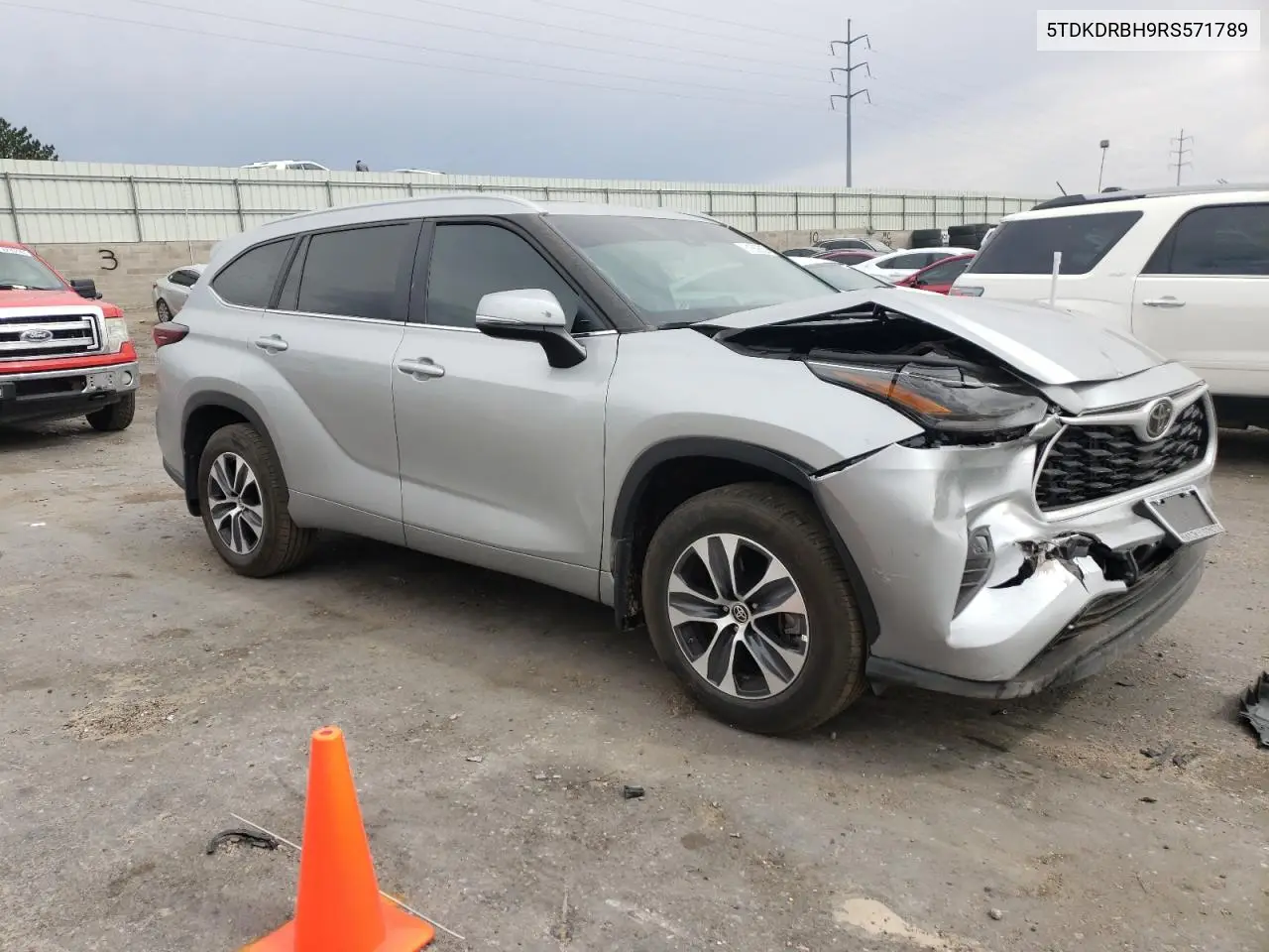 2024 Toyota Highlander Le VIN: 5TDKDRBH9RS571789 Lot: 61869535