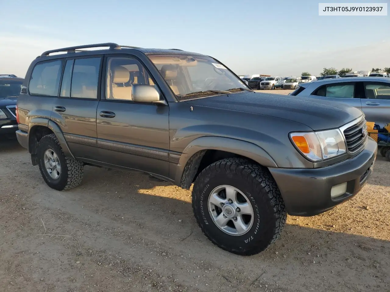 2000 Toyota Land Cruiser VIN: JT3HT05J9Y0123937 Lot: 56599145