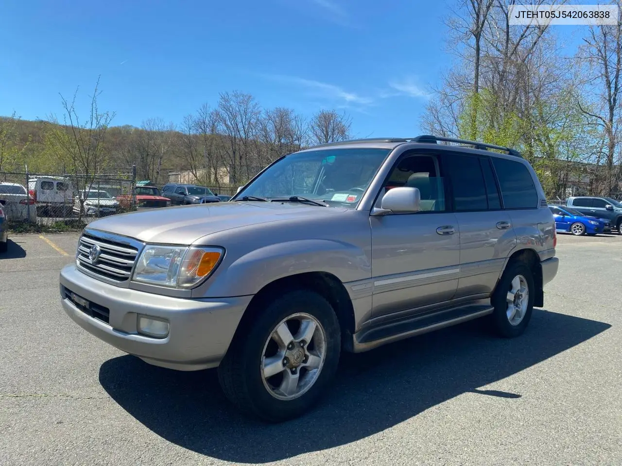 2004 Toyota Land Cruiser VIN: JTEHT05J542063838 Lot: 55477635