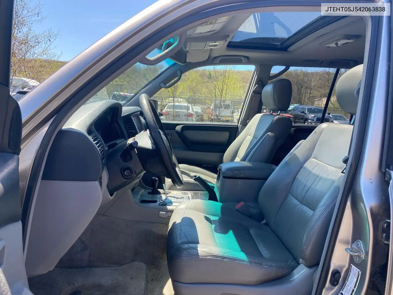 2004 Toyota Land Cruiser VIN: JTEHT05J542063838 Lot: 55477635