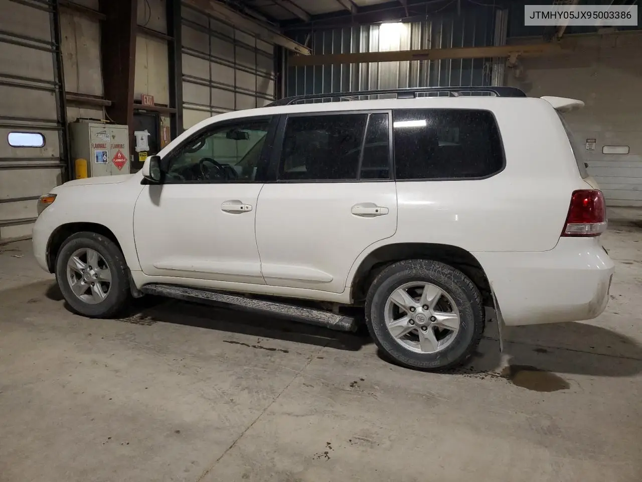 2009 Toyota Land Cruiser VIN: JTMHY05JX95003386 Lot: 49146005