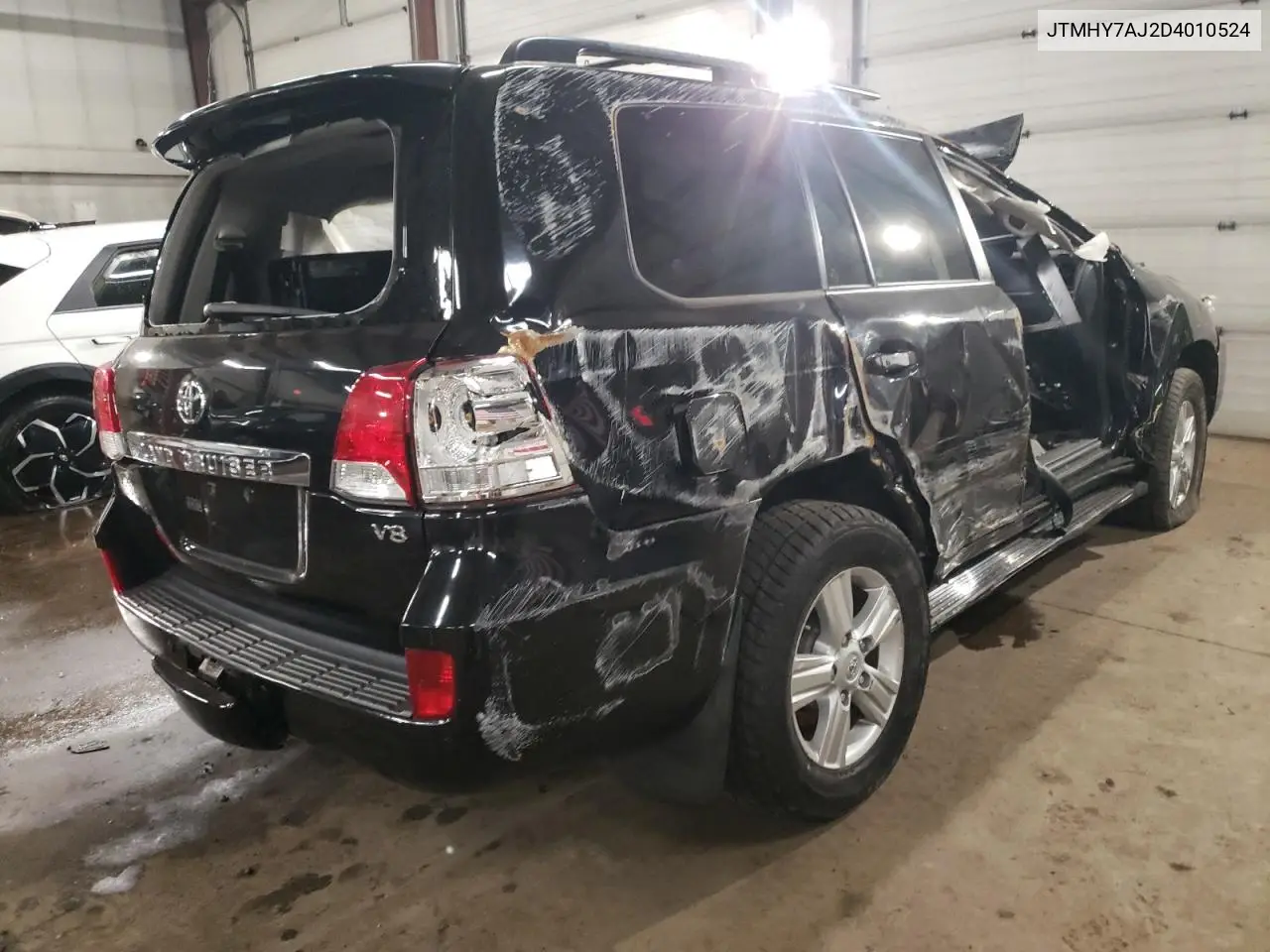 2013 Toyota Land Cruiser VIN: JTMHY7AJ2D4010524 Lot: 42484465