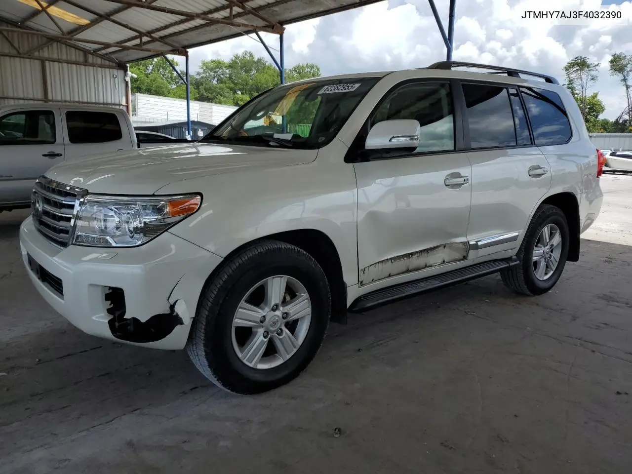 2015 Toyota Land Cruiser VIN: JTMHY7AJ3F4032390 Lot: 62382955