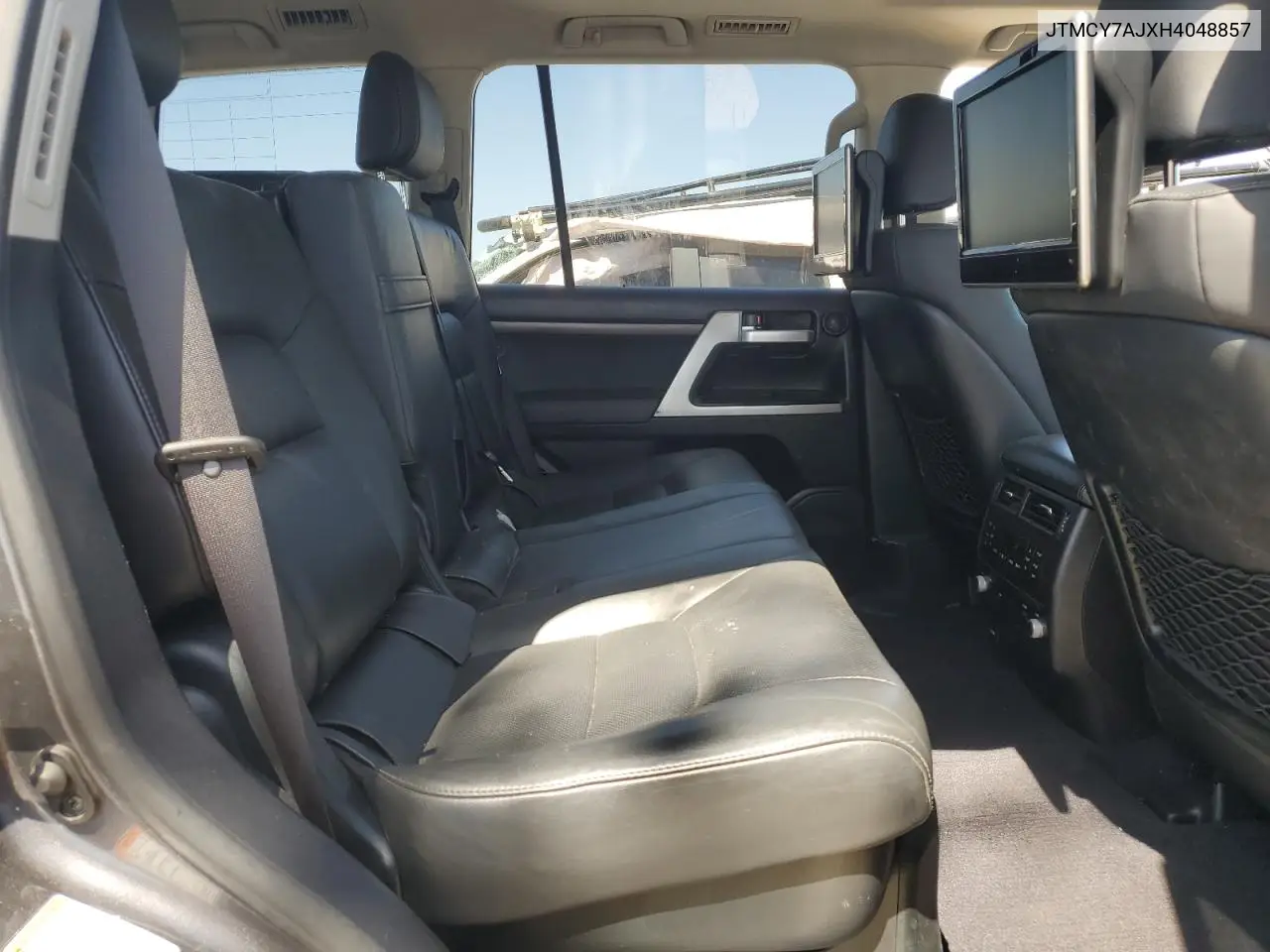 2017 Toyota Land Cruiser VIN: JTMCY7AJXH4048857 Lot: 52588945