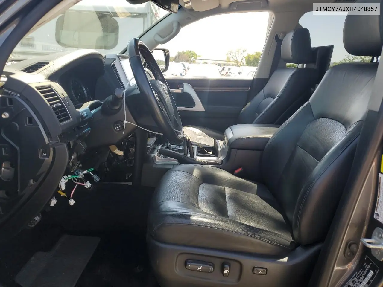 2017 Toyota Land Cruiser VIN: JTMCY7AJXH4048857 Lot: 52588945