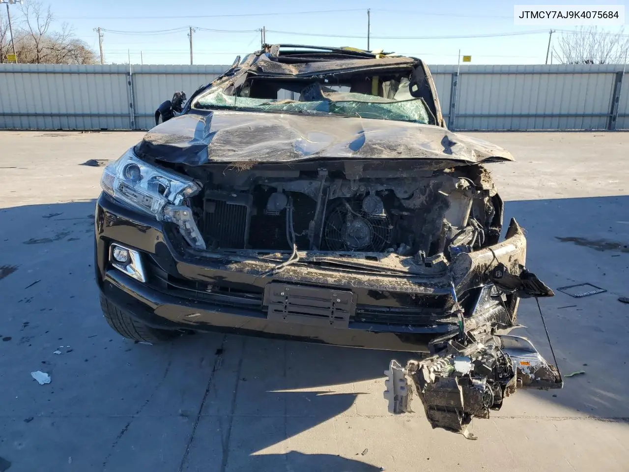 2019 Toyota Land Cruiser Vx-R VIN: JTMCY7AJ9K4075684 Lot: 42221665