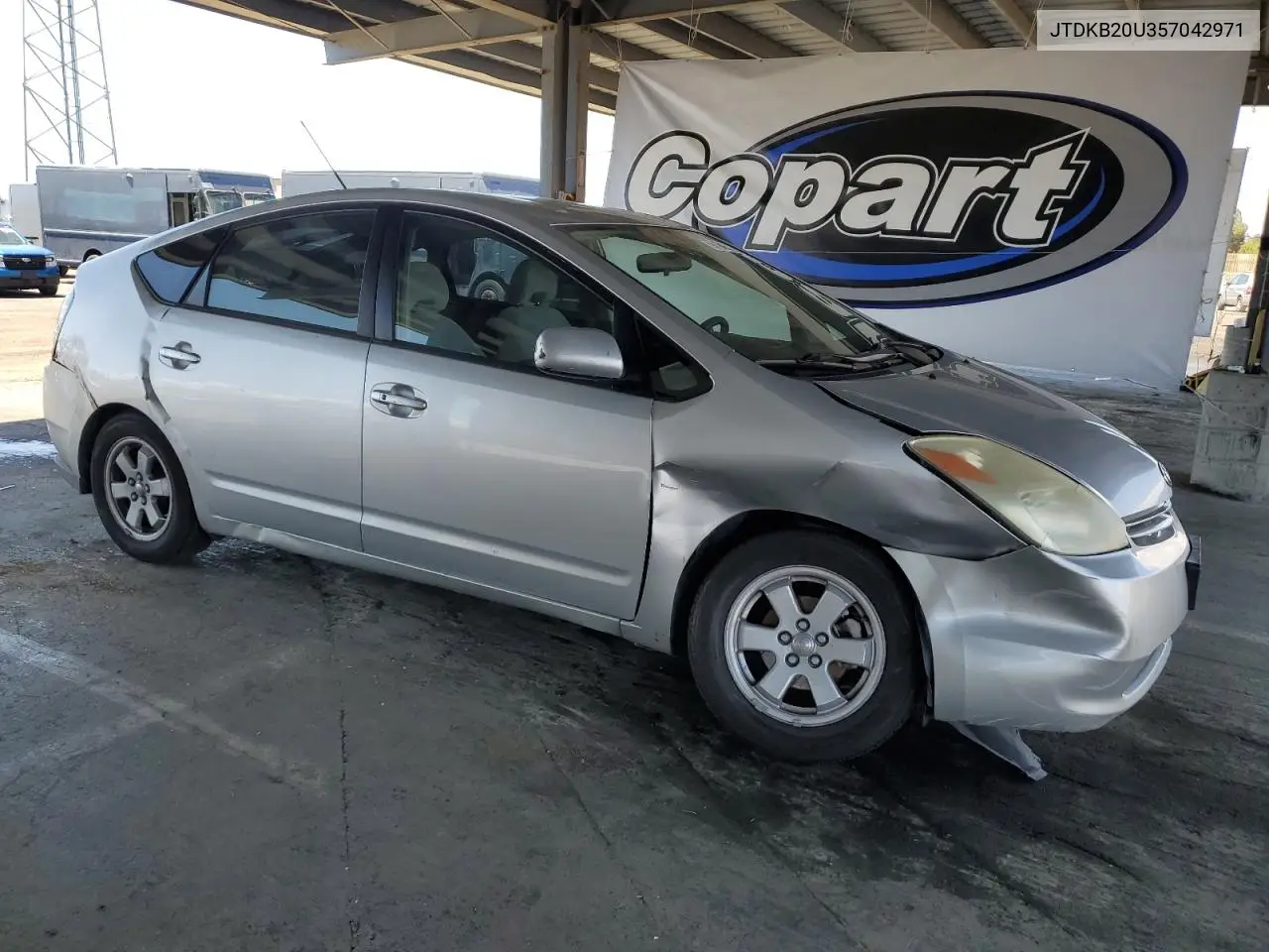 2005 Toyota Prius VIN: JTDKB20U357042971 Lot: 56188995