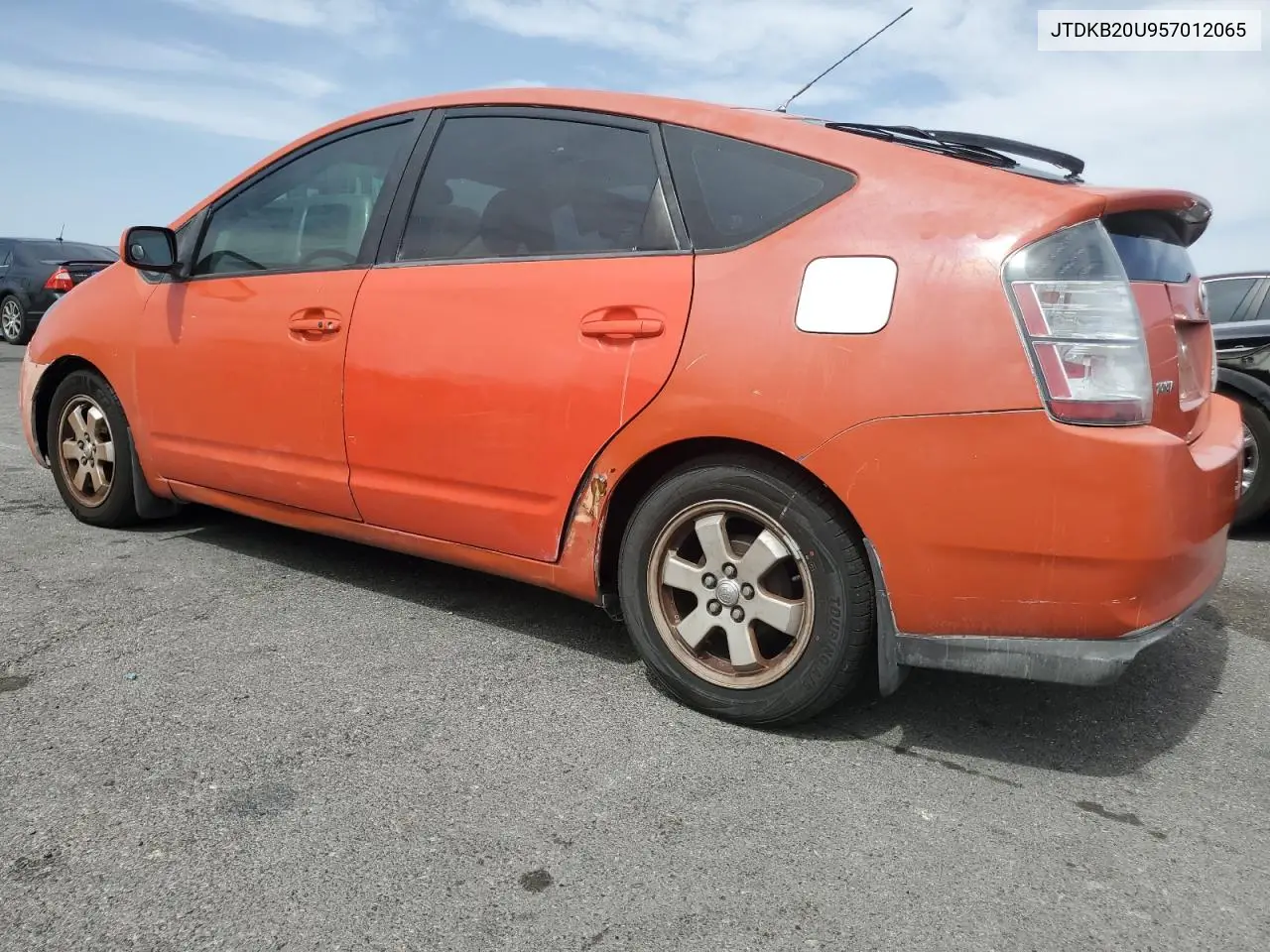 2005 Toyota Prius VIN: JTDKB20U957012065 Lot: 56625985
