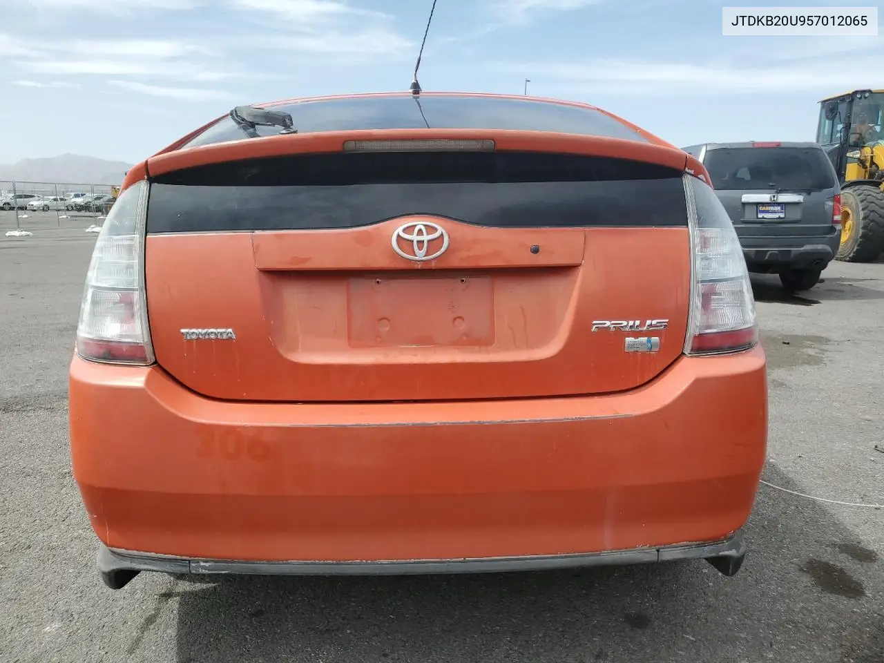 2005 Toyota Prius VIN: JTDKB20U957012065 Lot: 56625985