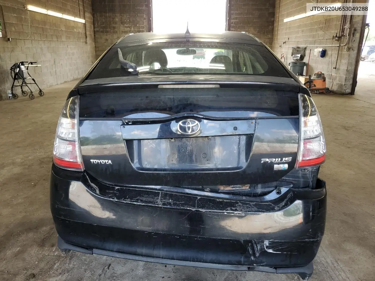2005 Toyota Prius VIN: JTDKB20U653049288 Lot: 62559195