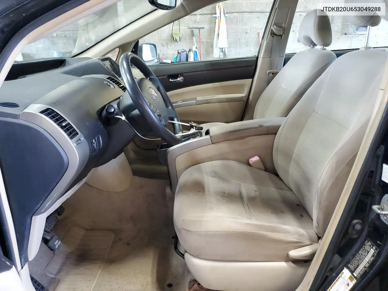 2005 Toyota Prius VIN: JTDKB20U653049288 Lot: 62559195