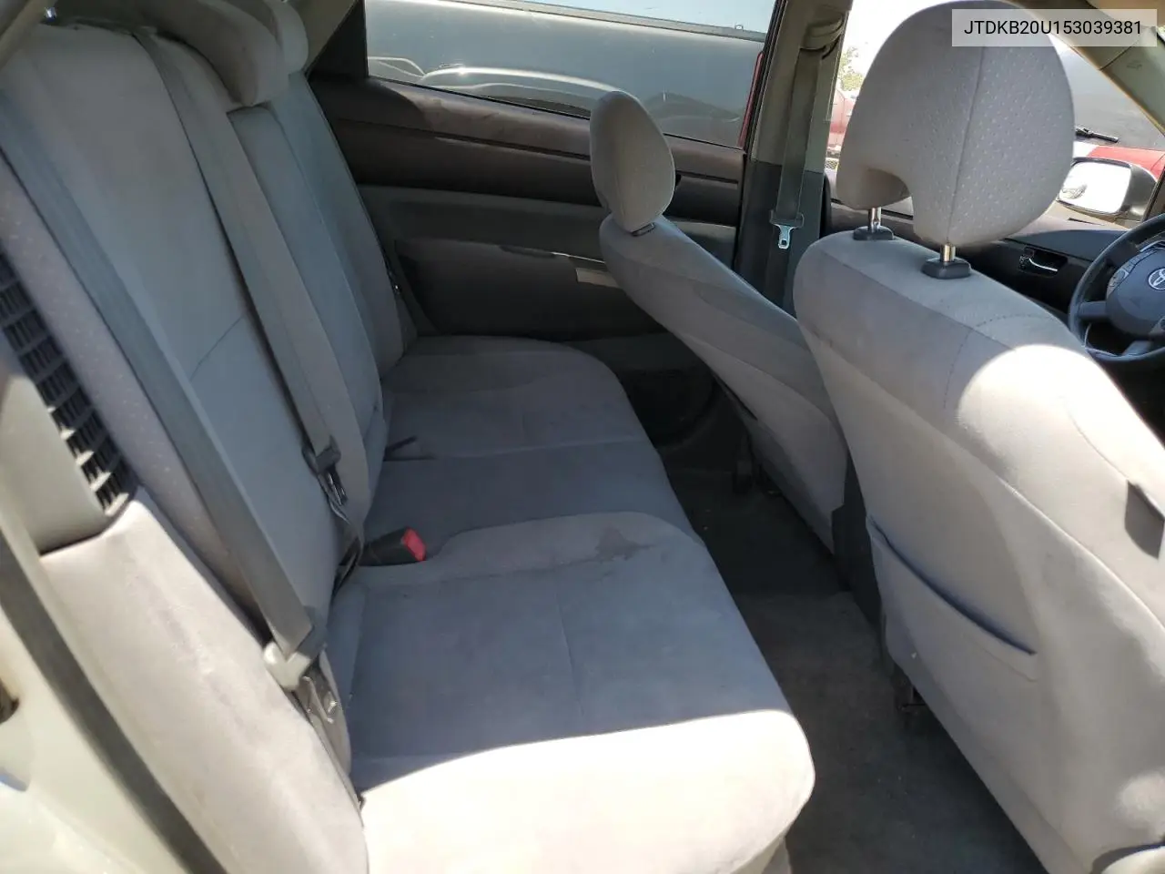 2005 Toyota Prius VIN: JTDKB20U153039381 Lot: 62757175