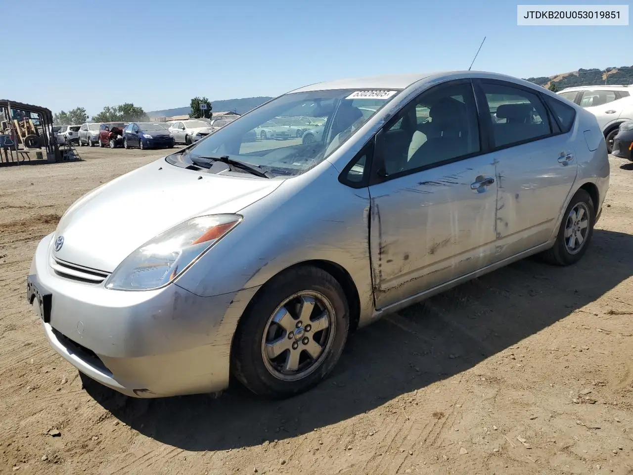 2005 Toyota Prius VIN: JTDKB20U053019851 Lot: 63026905