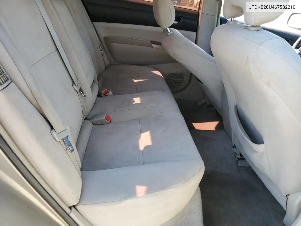 2006 Toyota Prius VIN: JTDKB20U467532210 Lot: 63250585
