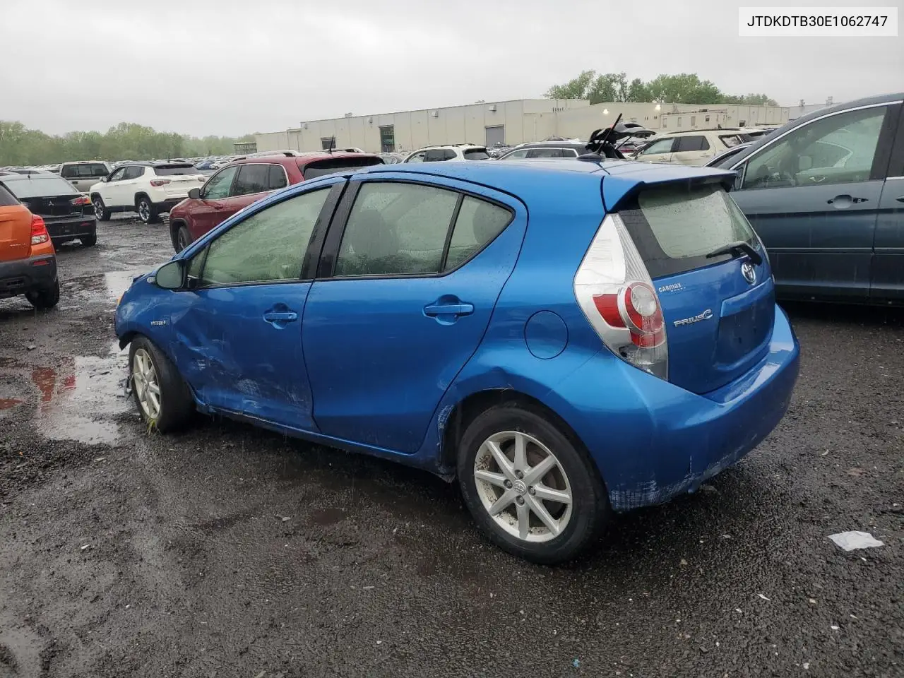 2014 Toyota Prius C VIN: JTDKDTB30E1062747 Lot: 56108815