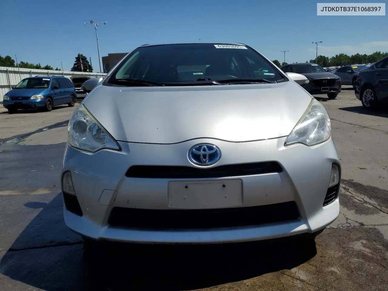 2014 Toyota Prius C VIN: JTDKDTB37E1068397 Lot: 63003695