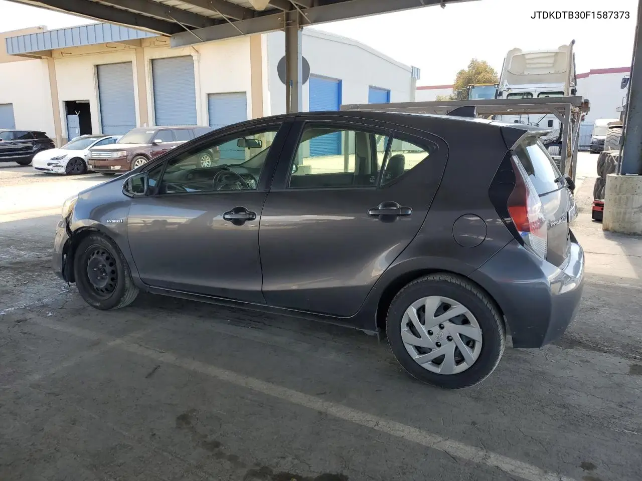 2015 Toyota Prius C VIN: JTDKDTB30F1587373 Lot: 50828185