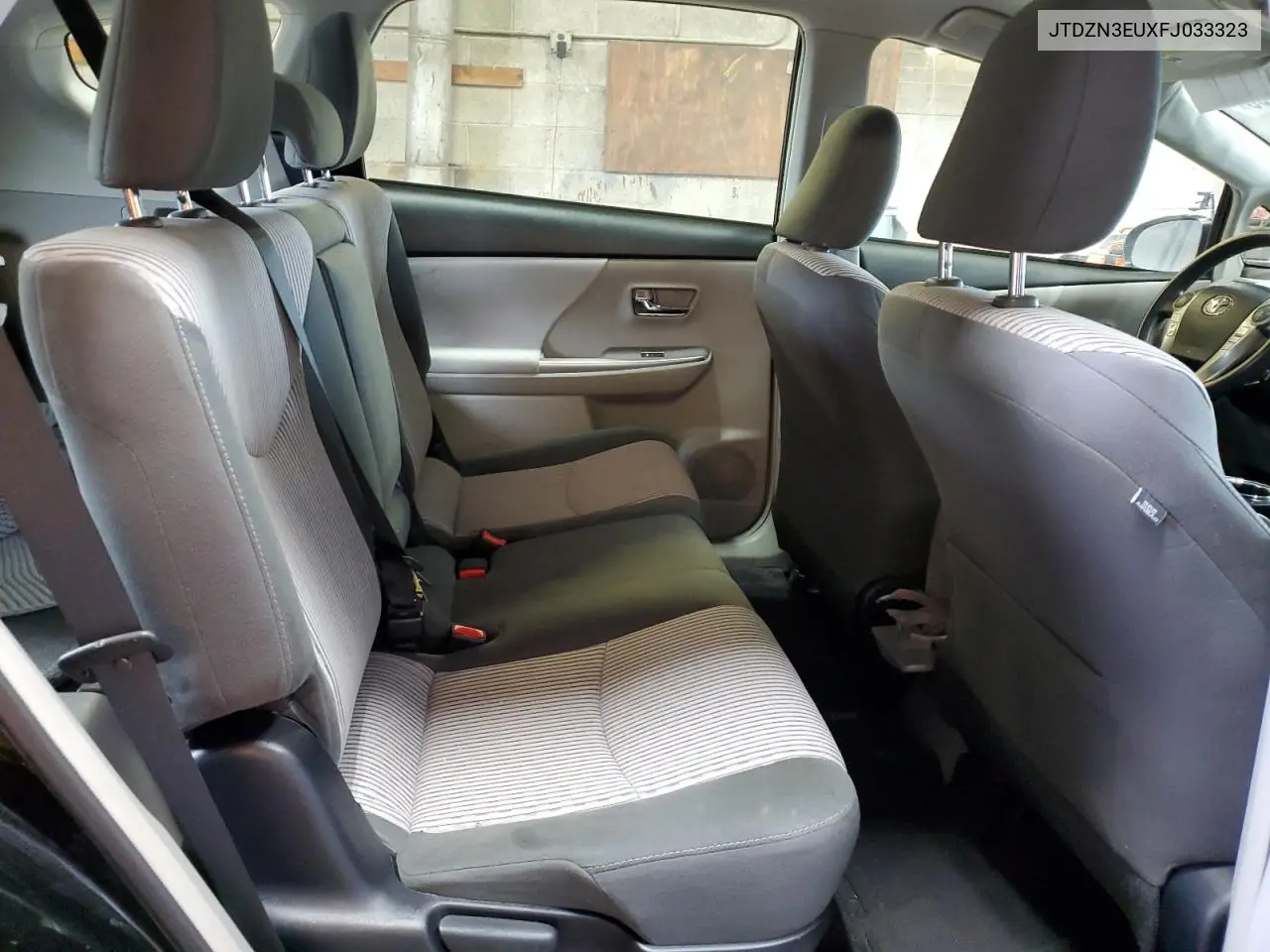 2015 Toyota Prius V VIN: JTDZN3EUXFJ033323 Lot: 57221155
