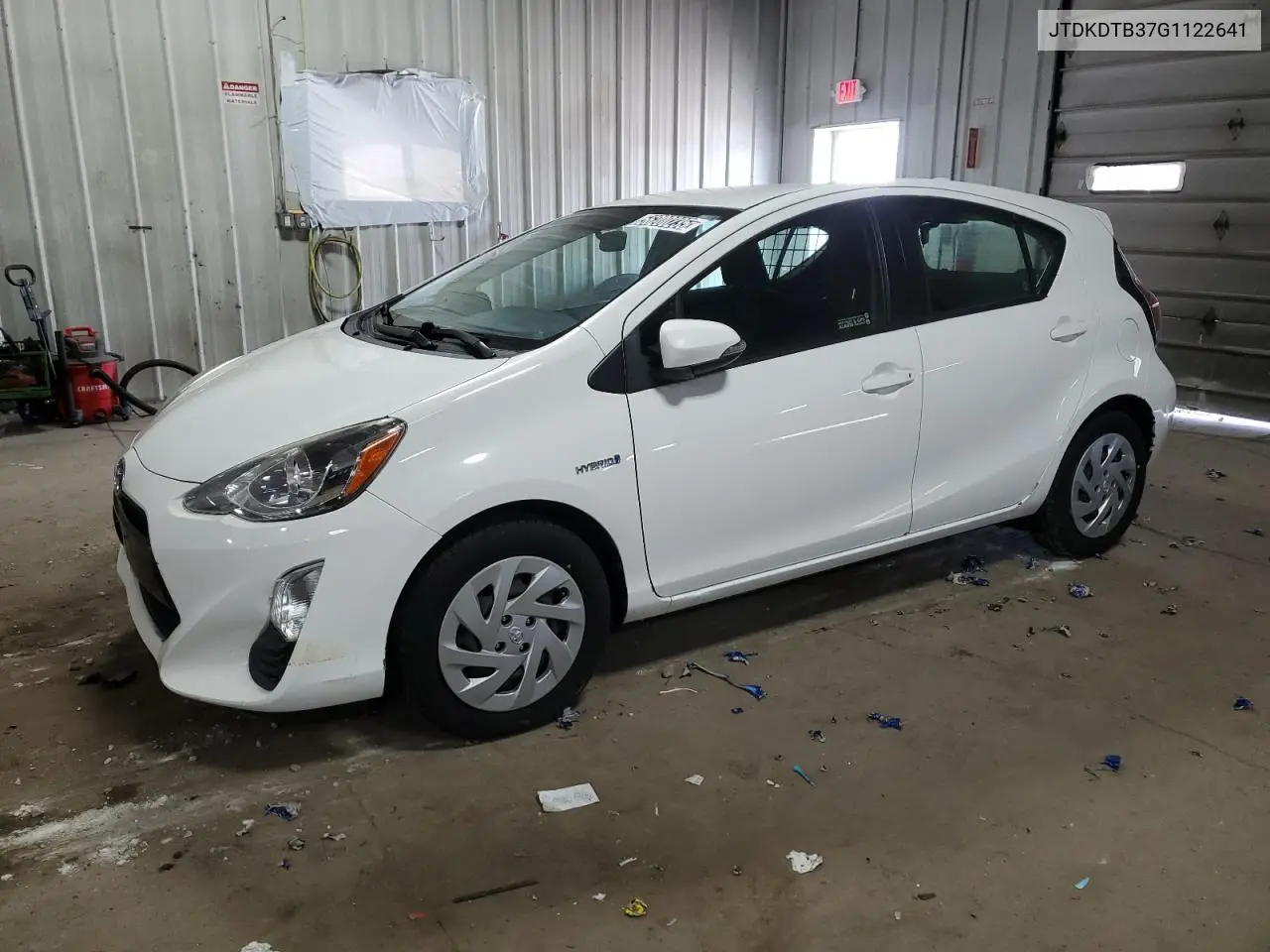 2016 Toyota Prius C VIN: JTDKDTB37G1122641 Lot: 56200235