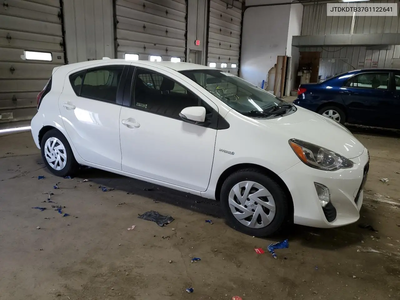 2016 Toyota Prius C VIN: JTDKDTB37G1122641 Lot: 56200235