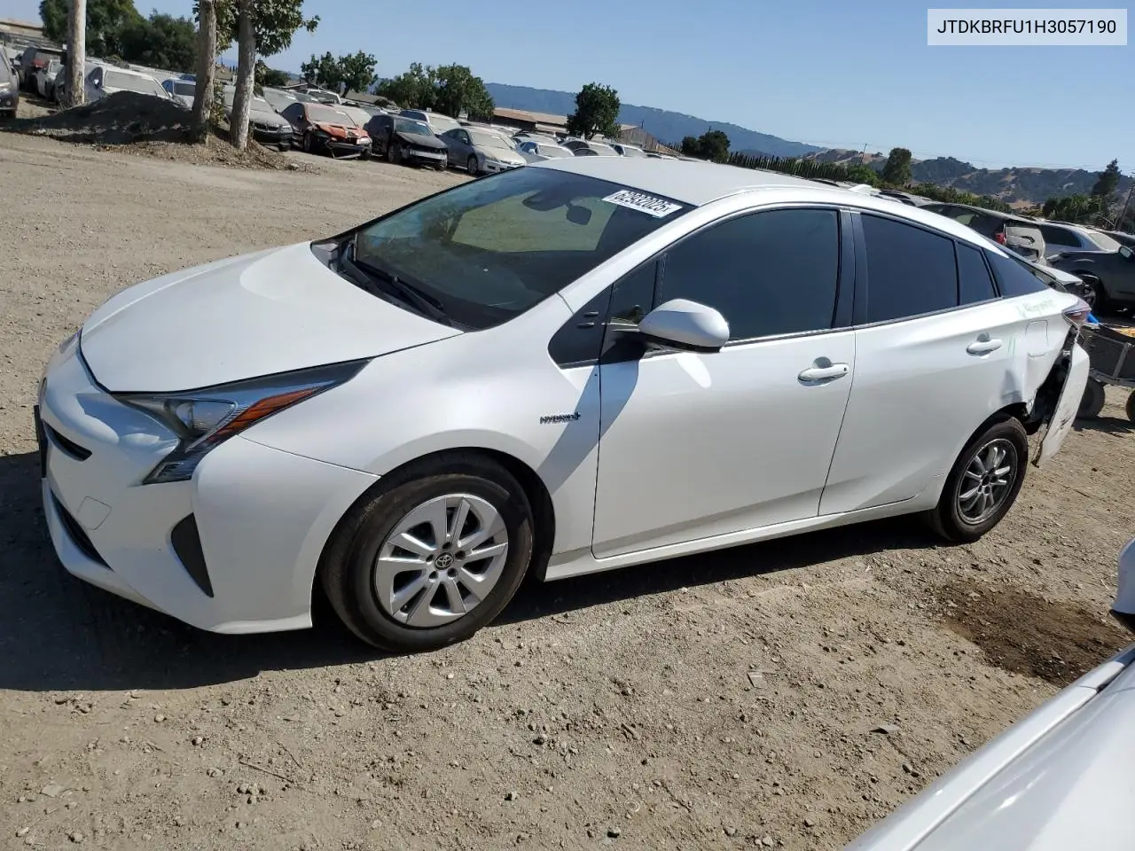 2017 Toyota Prius VIN: JTDKBRFU1H3057190 Lot: 62932025