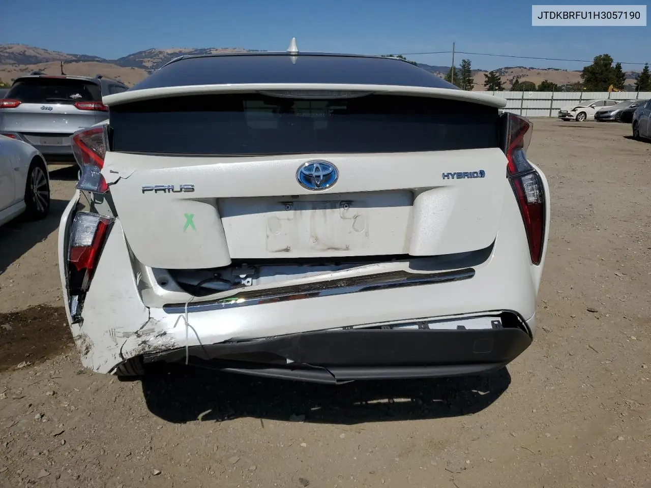 2017 Toyota Prius VIN: JTDKBRFU1H3057190 Lot: 62932025