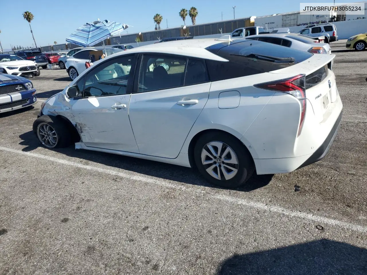 2017 Toyota Prius VIN: JTDKBRFU7H3055234 Lot: 62953295