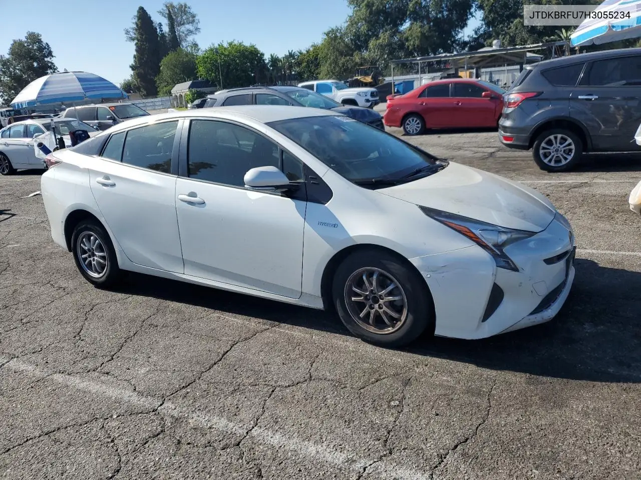 2017 Toyota Prius VIN: JTDKBRFU7H3055234 Lot: 62953295