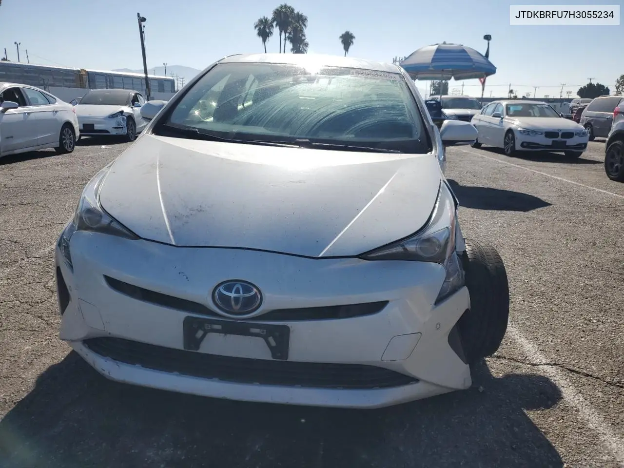 2017 Toyota Prius VIN: JTDKBRFU7H3055234 Lot: 62953295