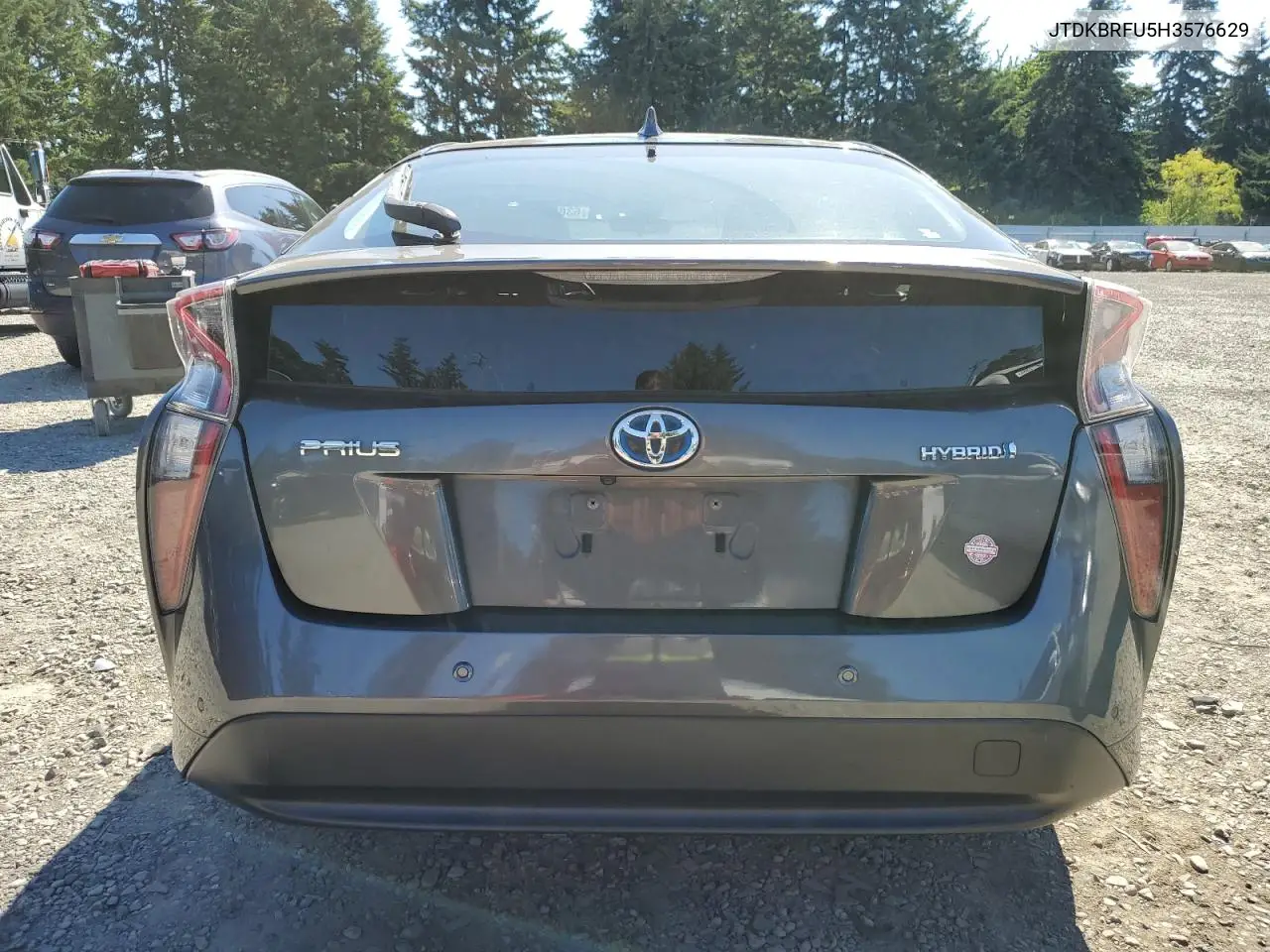 2017 Toyota Prius VIN: JTDKBRFU5H3576629 Lot: 63038995