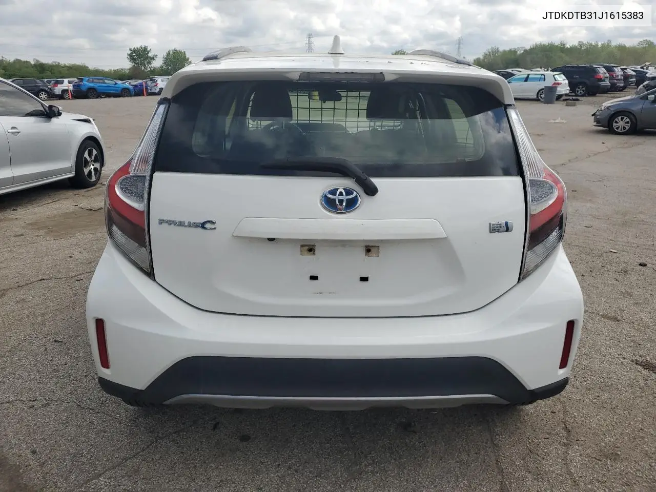 2018 Toyota Prius C VIN: JTDKDTB31J1615383 Lot: 53670125